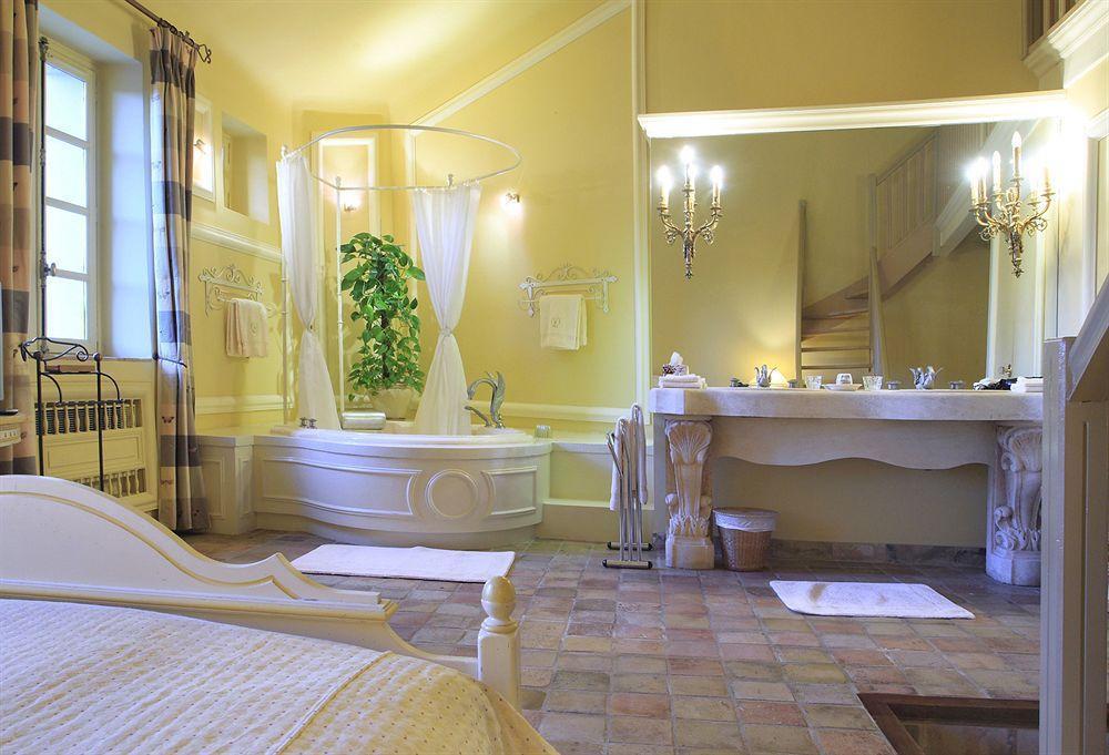 Hotel Chateau Les Crostes Lorgues Exterior foto